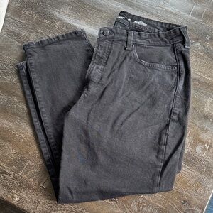Old Navy Women's Black Straight Leg Jeans
